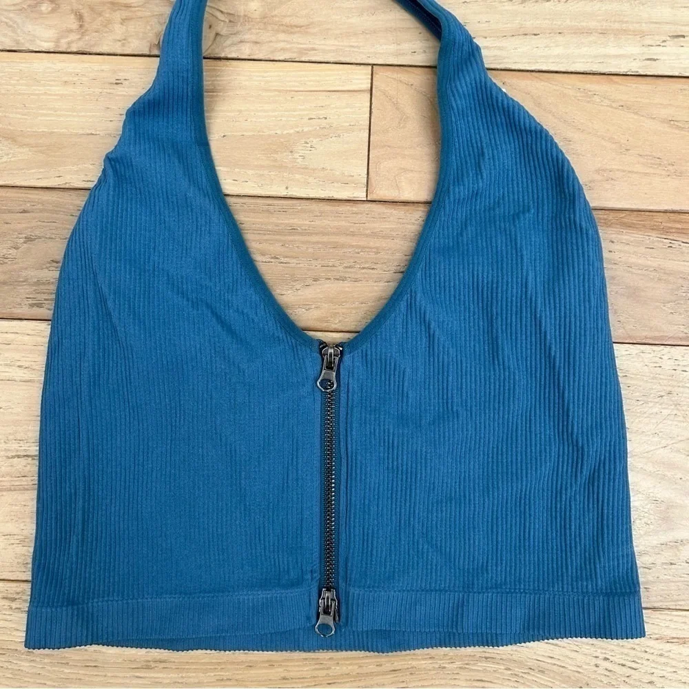 NWT Urban Outfitters Out From Under Jackie Seamless ZipUp Halter Bra Top Blue XL - Picture 3 of 4